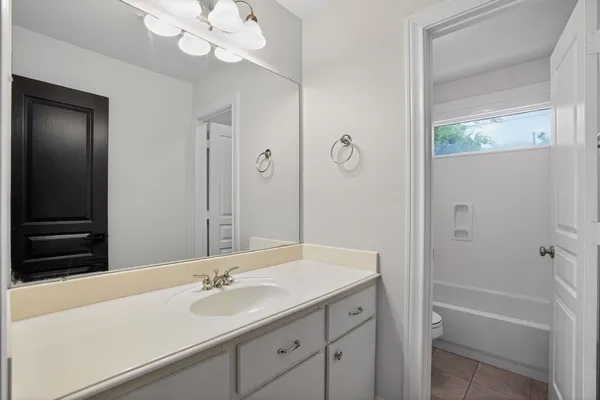 $2,200 | 4313 Windswept Drive, Montgomery, TX 77356