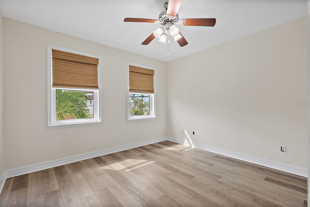 856 Bay Point Drive Madeira Beach, FL 33708 - Photo 33 of 45 Gallery Image 33