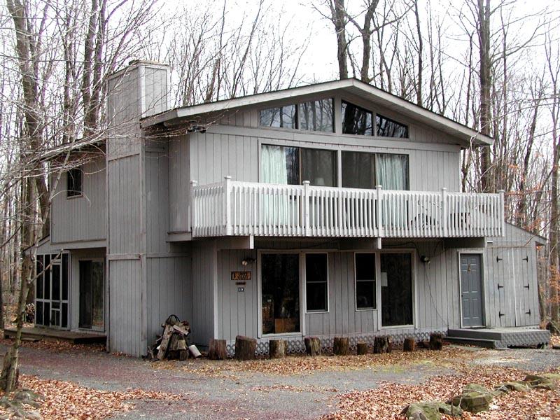 19 Red Spruce Road Pocono Pines, PA 18350 - Photo 1 of 1 ext