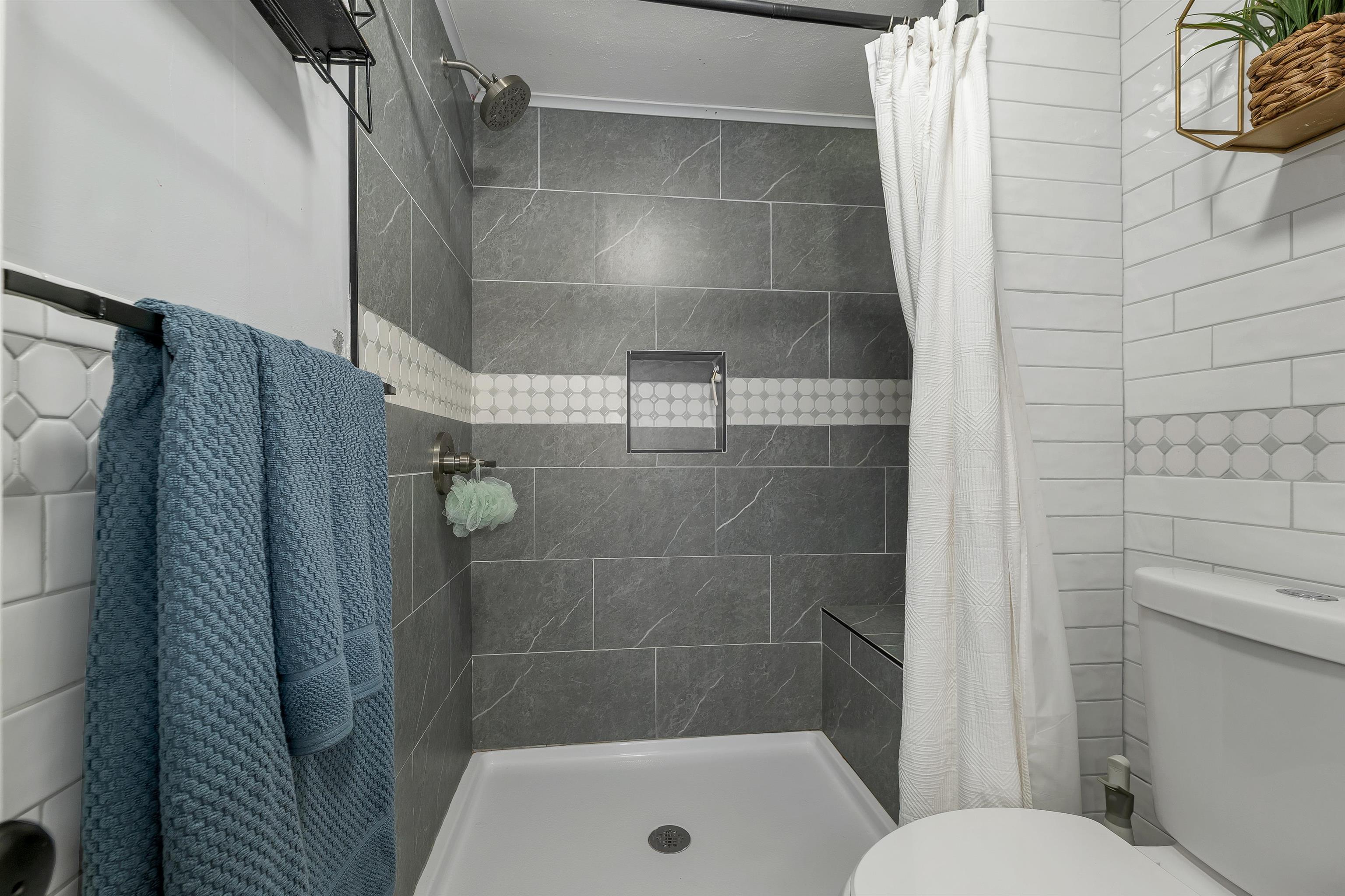 165 South Shore Road New Durham, NH 03855 - Photo 31 of 41