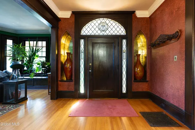 $749,000 | 6 Manning Boulevard, Albany, NY 12203