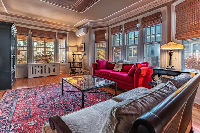 $749,000 | 6 Manning Boulevard, Albany, NY 12203