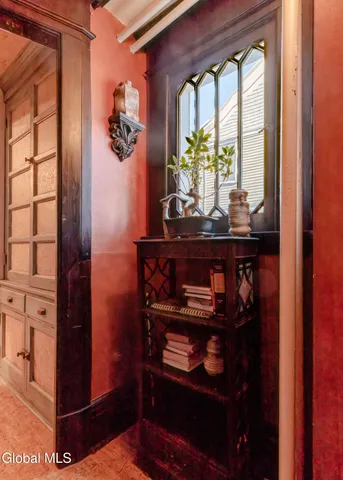 $749,000 | 6 Manning Boulevard, Albany, NY 12203