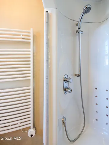 $749,000 | 6 Manning Boulevard, Albany, NY 12203