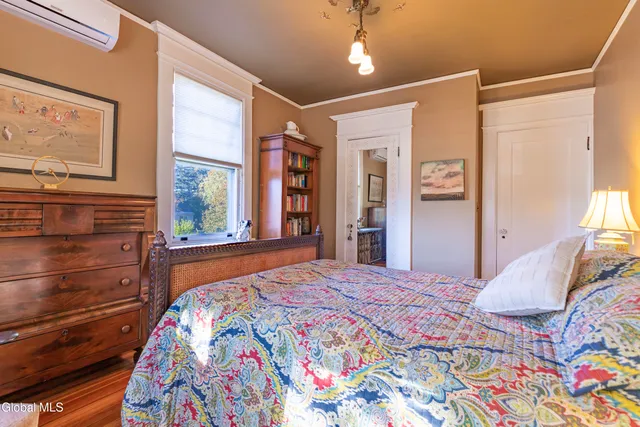 $749,000 | 6 Manning Boulevard, Albany, NY 12203