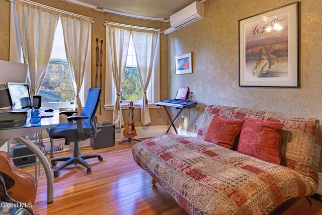 $749,000 | 6 Manning Boulevard, Albany, NY 12203