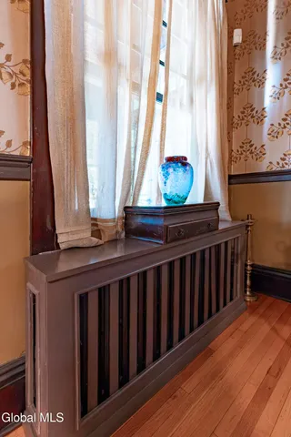 $749,000 | 6 Manning Boulevard, Albany, NY 12203