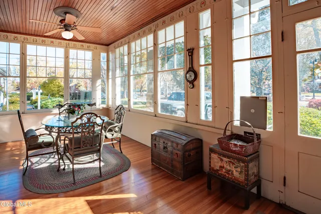 $749,000 | 6 Manning Boulevard, Albany, NY 12203