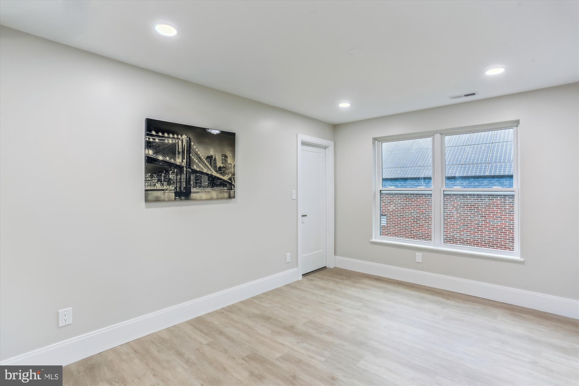 620 Mississippi Avenue Silver Spring, MD 20910 - Photo 36 of 50 an empty room with a window