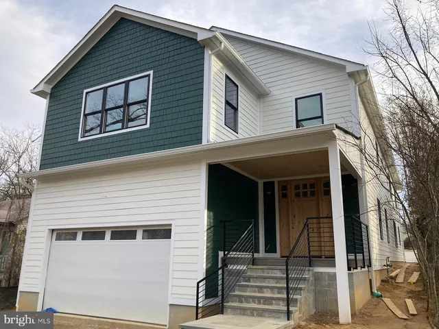 a view of house with street