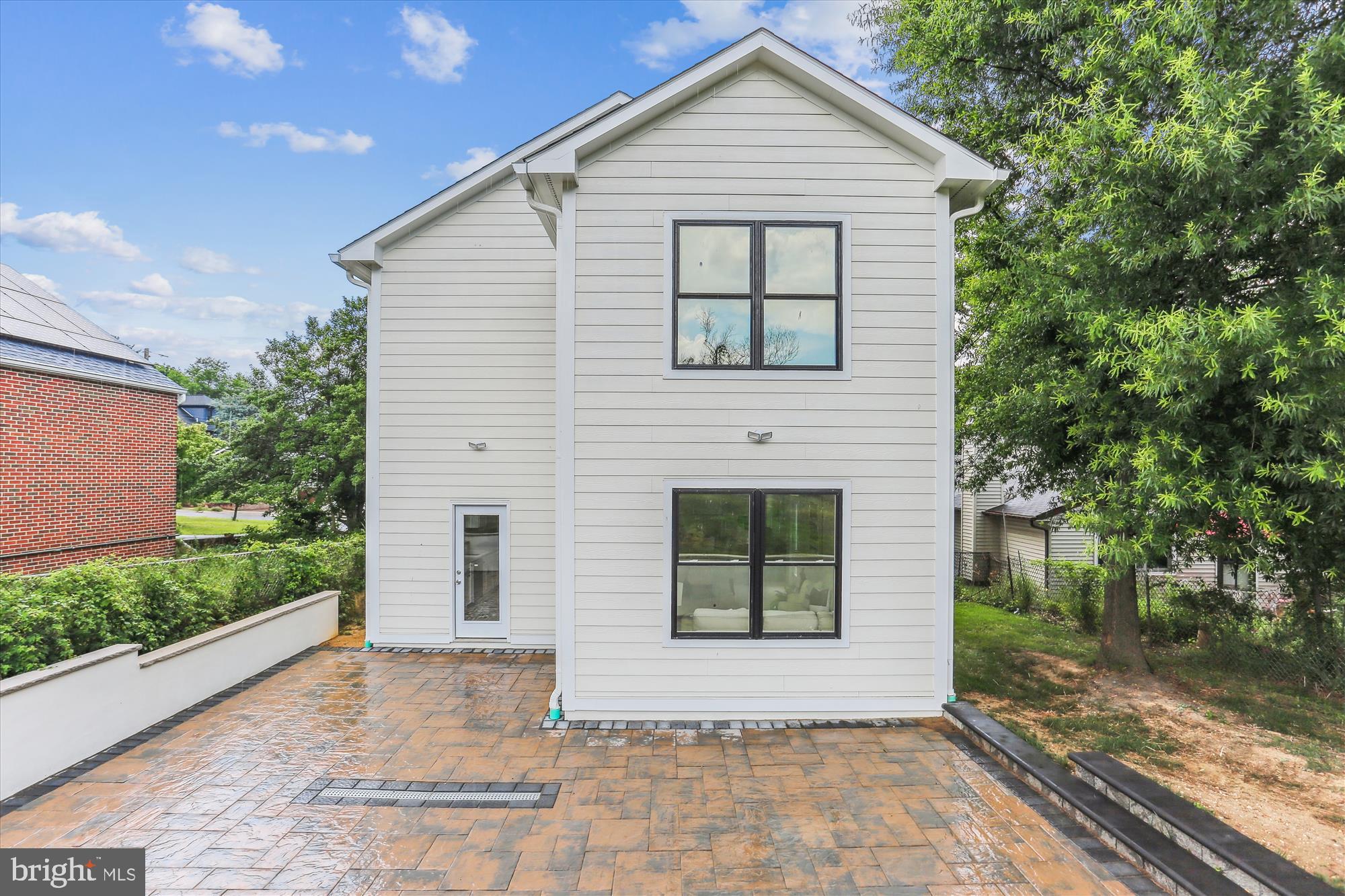 620 Mississippi Avenue Silver Spring, MD 20910 - Photo 46 of 50 a view of entrance of the house