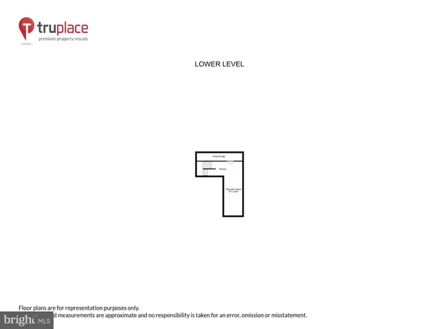 a picture of a wall with white walls