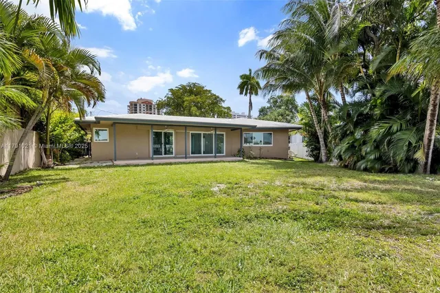 $3,650,000 | 2019 Northeast 31st Avenue, Fort Lauderdale, FL 33305
