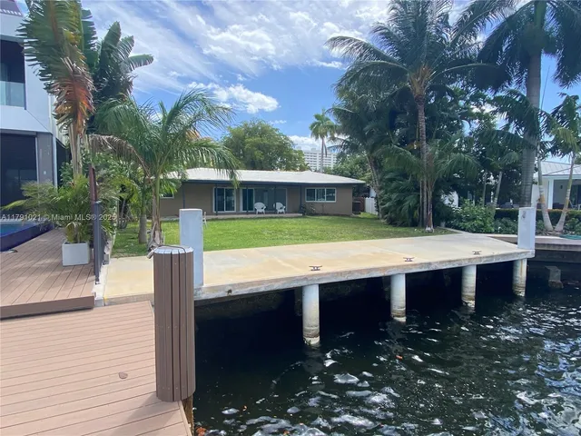 $3,650,000 | 2019 Northeast 31st Avenue, Fort Lauderdale, FL 33305