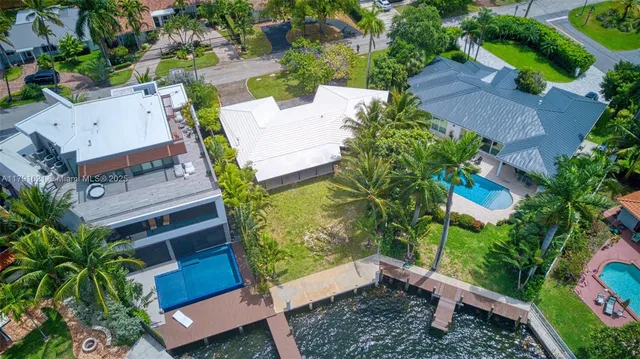 $3,650,000 | 2019 Northeast 31st Avenue, Fort Lauderdale, FL 33305