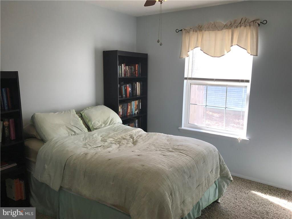 137 Quadrant Road Manahawkin, NJ 08050 - Photo 14 of 20
