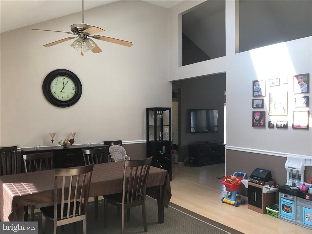 137 Quadrant Road Manahawkin, NJ 08050 - Photo 8 of 20