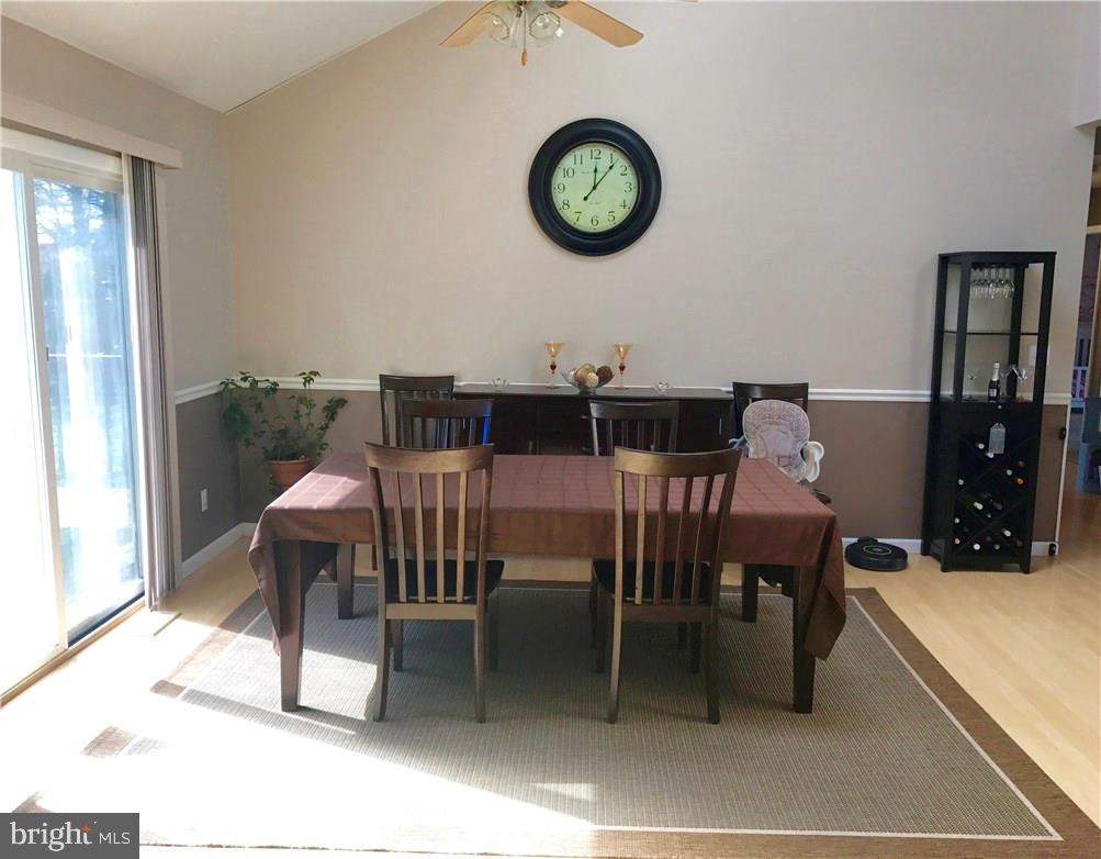 137 Quadrant Road Manahawkin, NJ 08050 - Photo 9 of 20