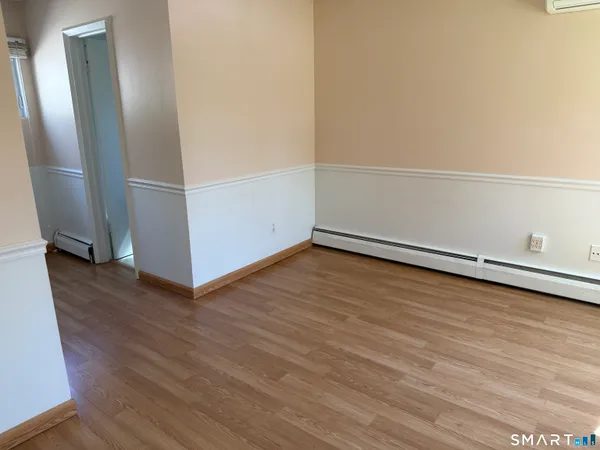 $3,000 | 2 Talcott Glen Road, Unit C, Farmington, CT 06032