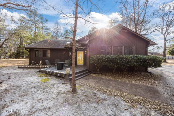 $349,000 | 135 Wilson Circle, Minnesott Beach, NC 28510