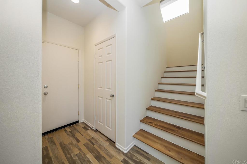 313 Dun Blazer Way Fallbrook, CA 92028 - Photo 22 of 59 a view of entryway with wooden floor