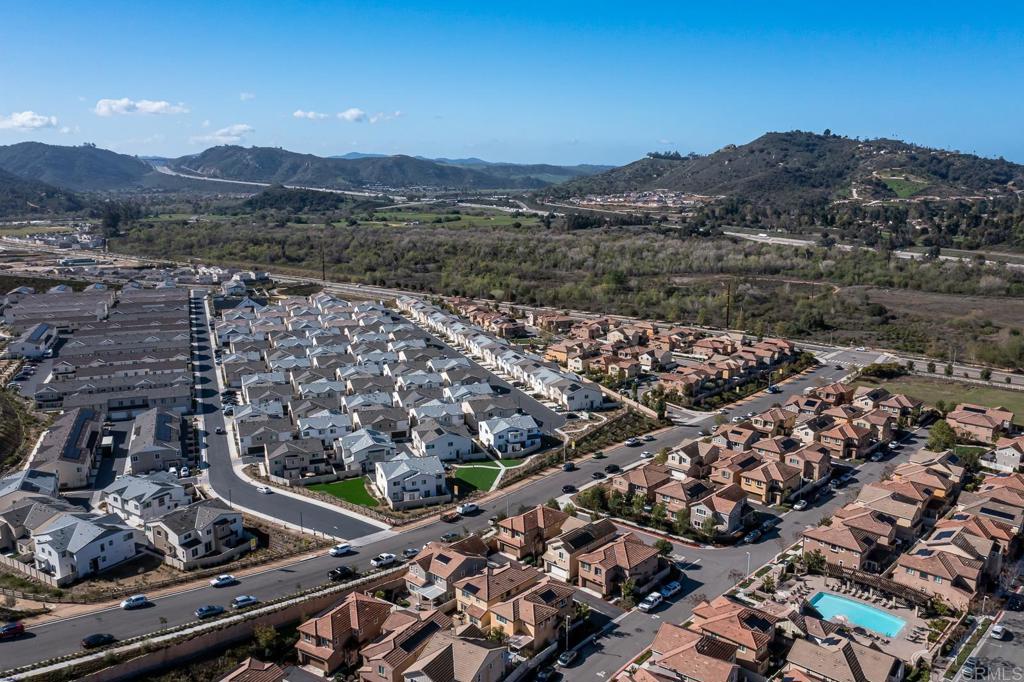 313 Dun Blazer Way Fallbrook, CA 92028 - Photo 44 of 59 a view of a city
