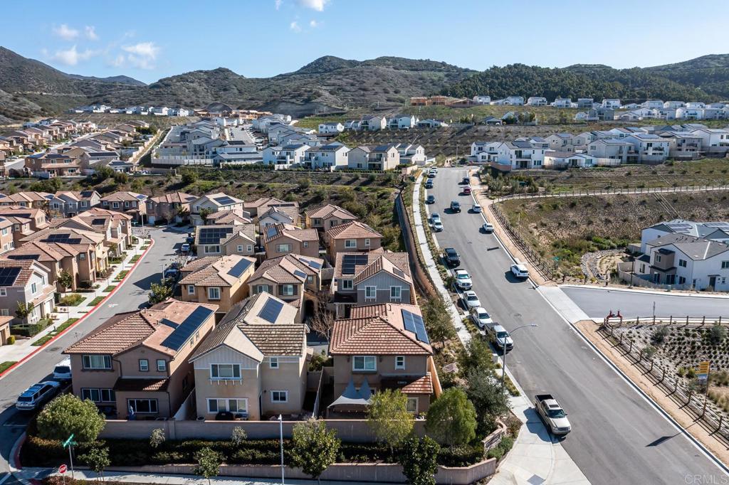 313 Dun Blazer Way Fallbrook, CA 92028 - Photo 53 of 59 an aerial view of a city