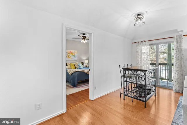 $389,999 | 3916 Penderview Drive, Unit 428, Fairfax, VA 22033