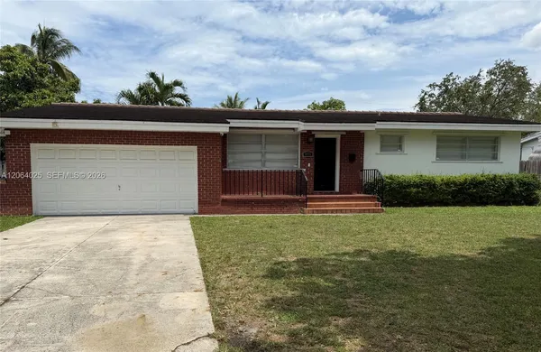 $850,000 | 801 Albatross Street, Miami Springs, FL 33166