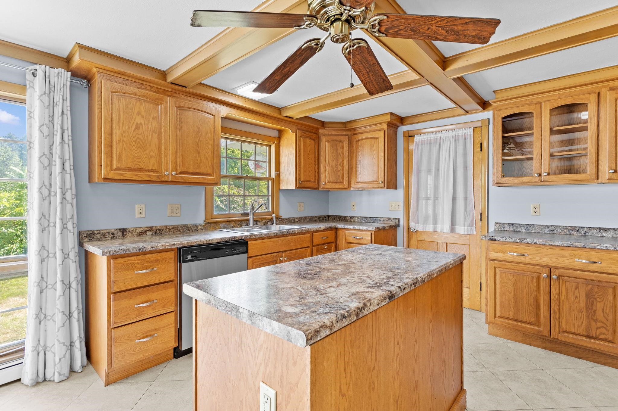 289 South Street Concord, NH 03301 - Photo 10 of 55