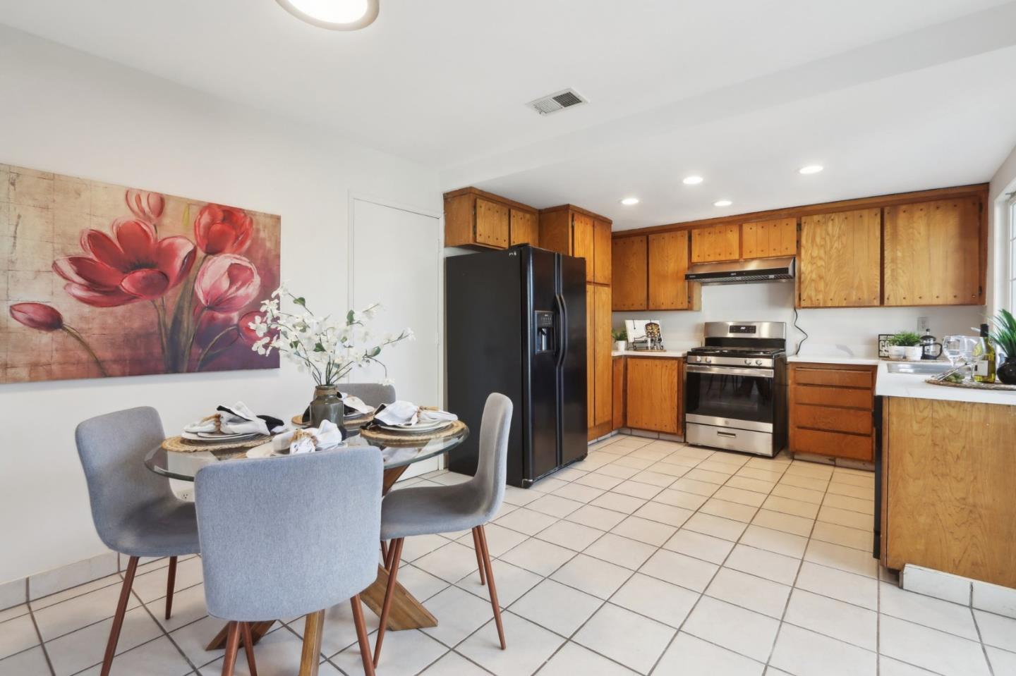 1293 Glacier Drive Milpitas, CA 95035 - Photo 6 of 27