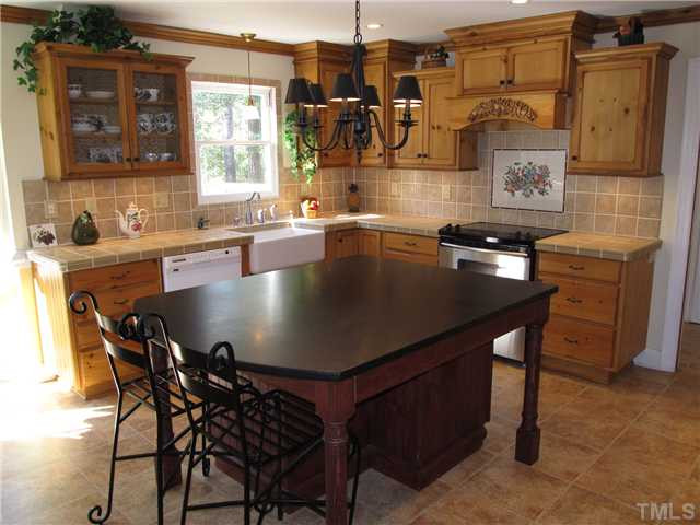 2100 Countrywood Road North Raleigh, NC 27615 - Photo 9 of 25 Kitchen