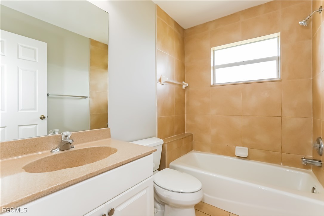 5840 Regent Road Venice, FL 34293 - Photo 14 of 16