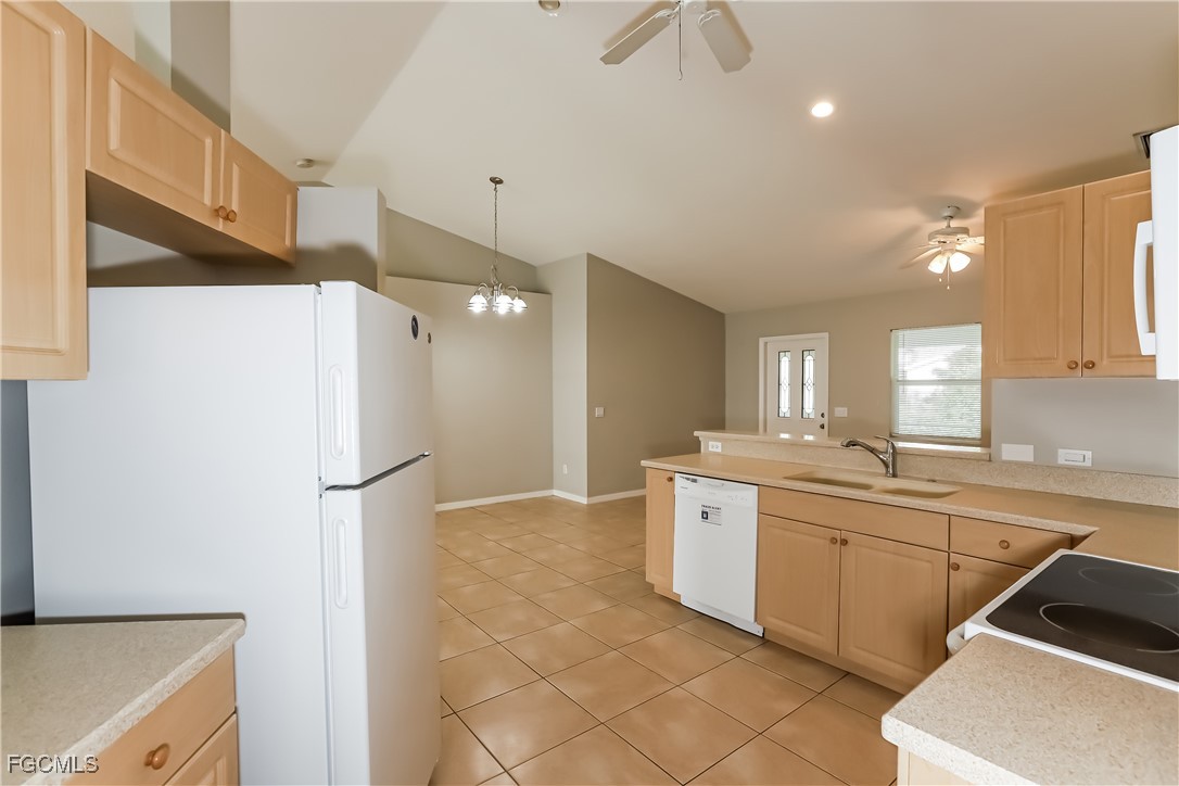 5840 Regent Road Venice, FL 34293 - Photo 7 of 16