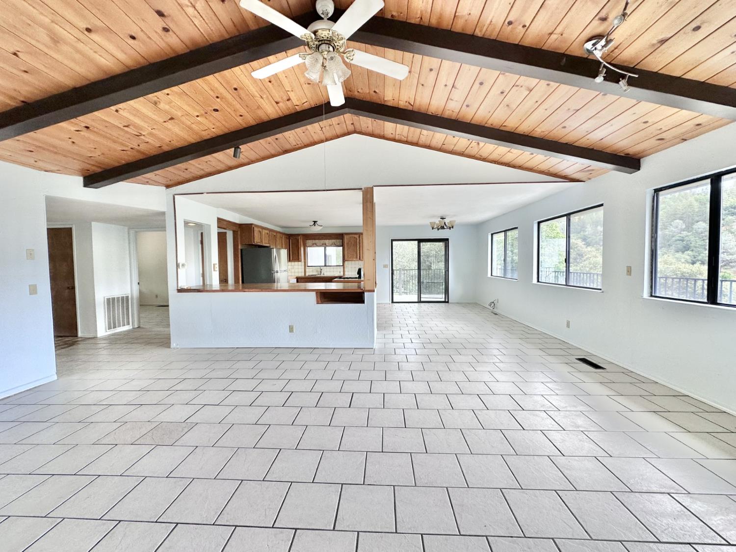 1660 Wet Springs Road Murphys, CA 95247 - Photo 9 of 57