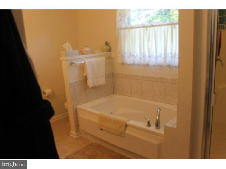 1630 State Road Coopersburg, PA 18036 - Photo 8 of 17 Gallery Image 8