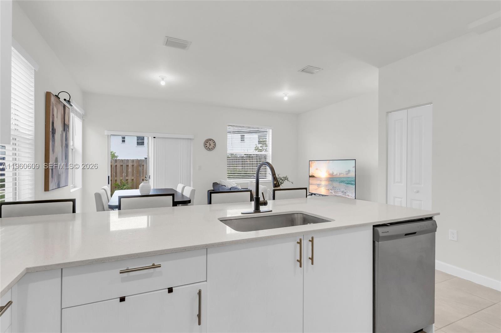 16264 Southwest 292nd Street Homestead, FL 33033 - Photo 11 of 29