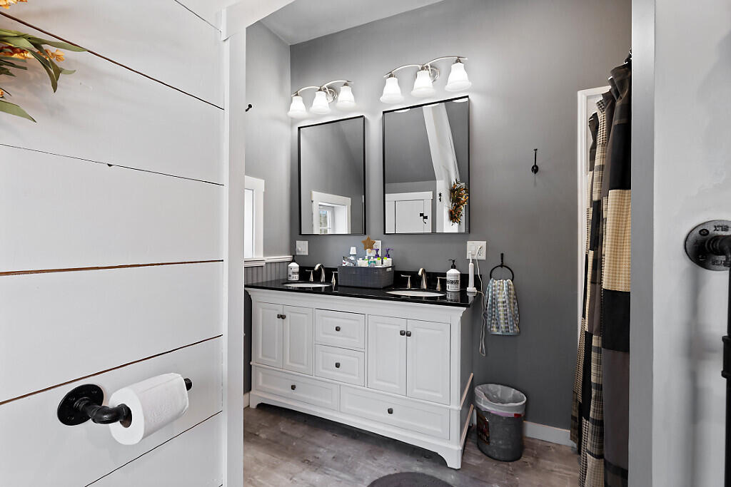 13 Cooper Road Chesterville, ME 04938 - Photo 34 of 91 09_BP5A3312_DxO_mls