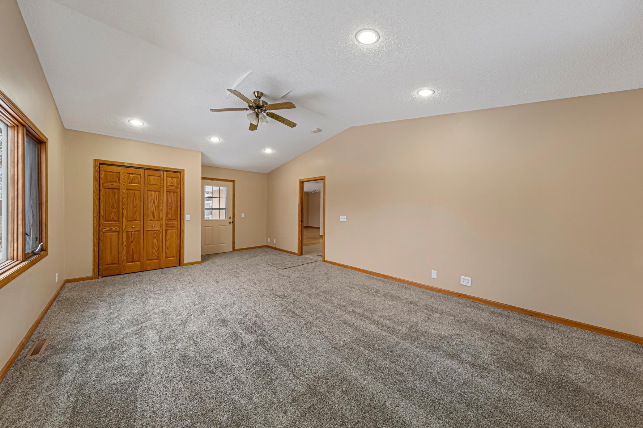 832 Home Place Faribault, MN 55021 - Photo 22 of 40