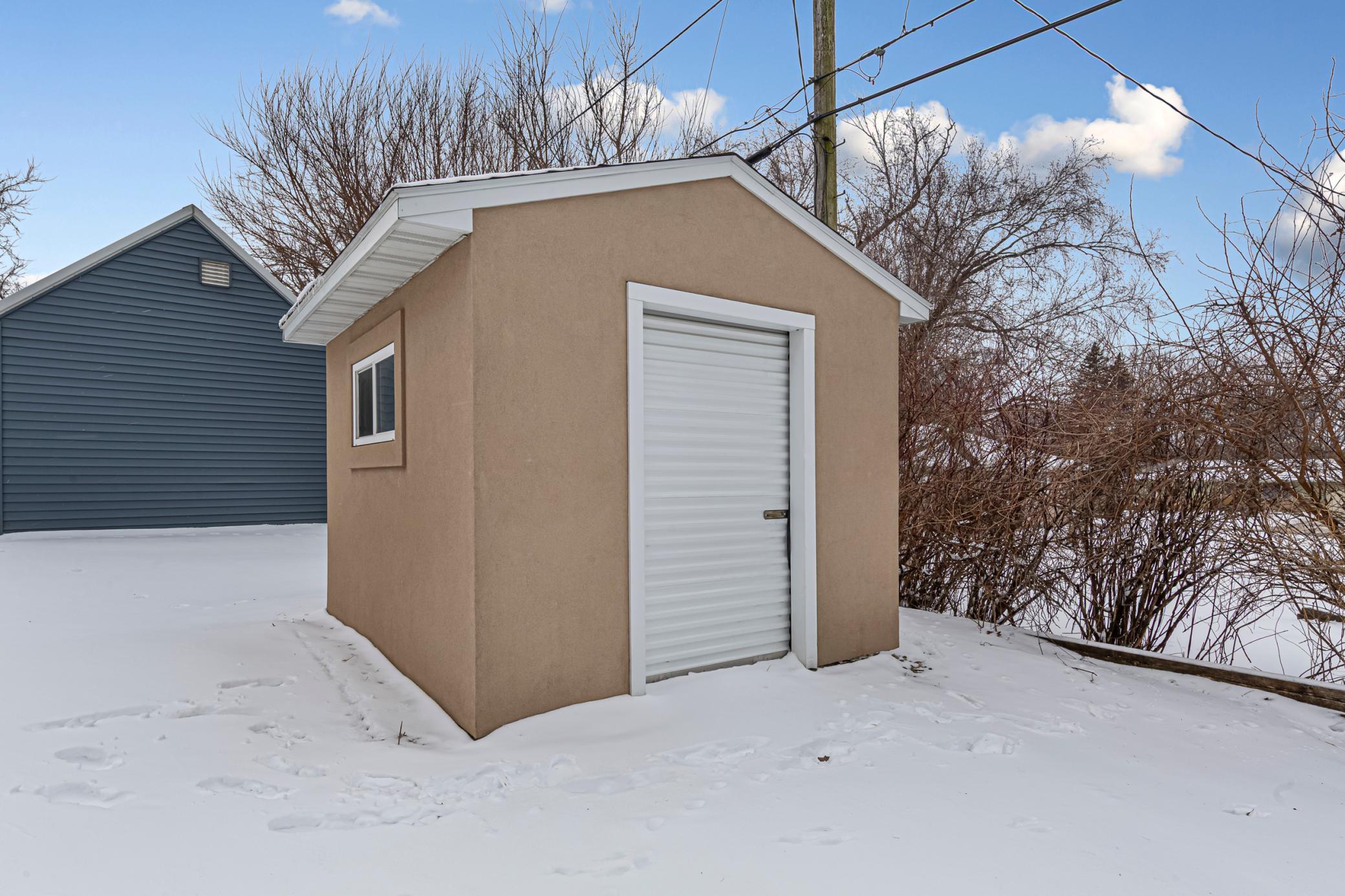 832 Home Place Faribault, MN 55021 - Photo 8 of 40