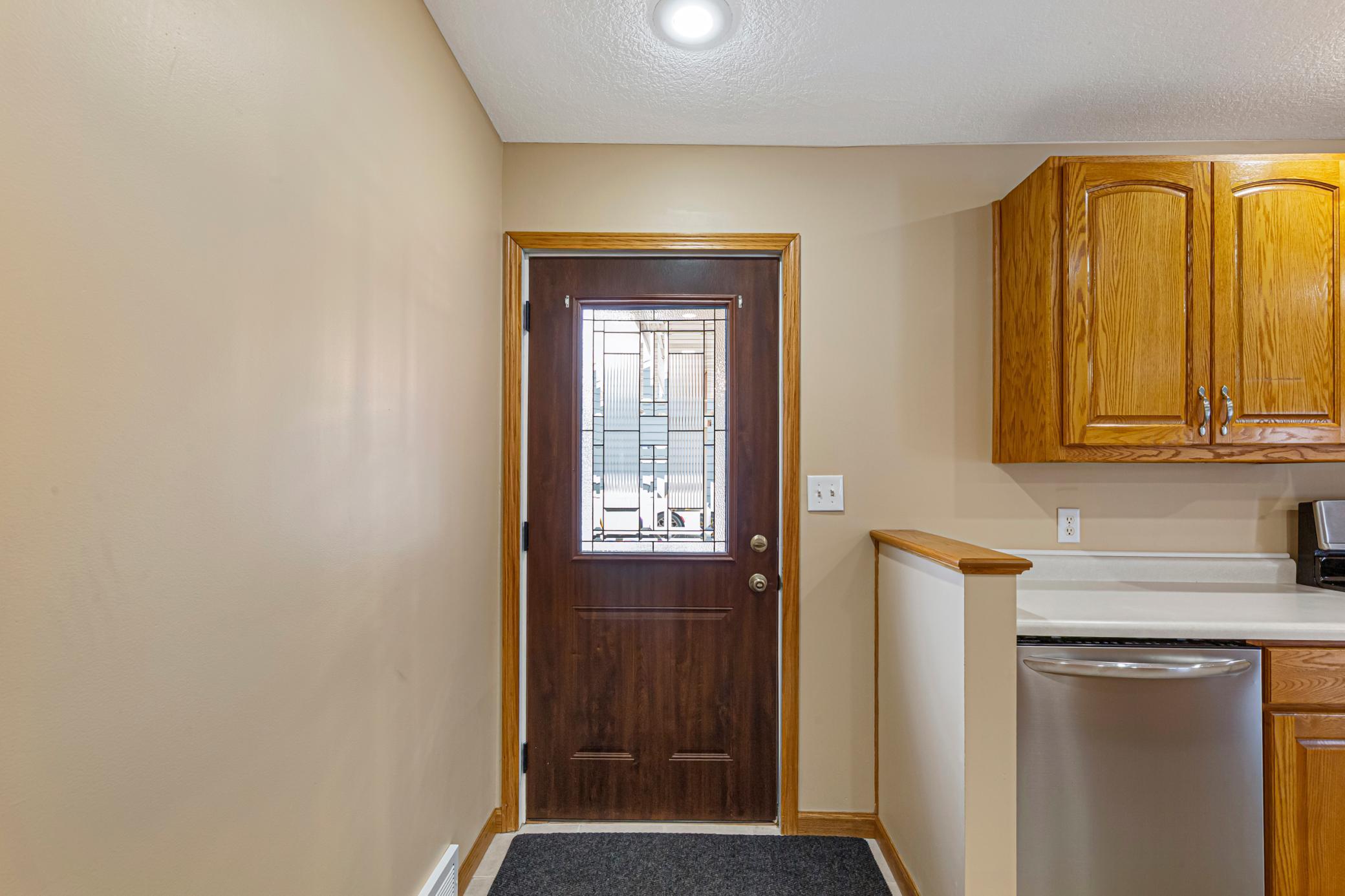 832 Home Place Faribault, MN 55021 - Photo 9 of 40