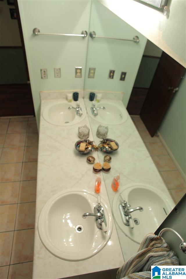 1066 Mill Creek Road Warrior, AL 35180 - Photo 16 of 29
