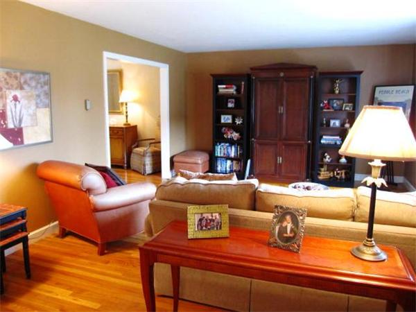 5 Partridge Hill Road Andover, MA 01810 - Photo 7 of 19 Gallery Image 7
