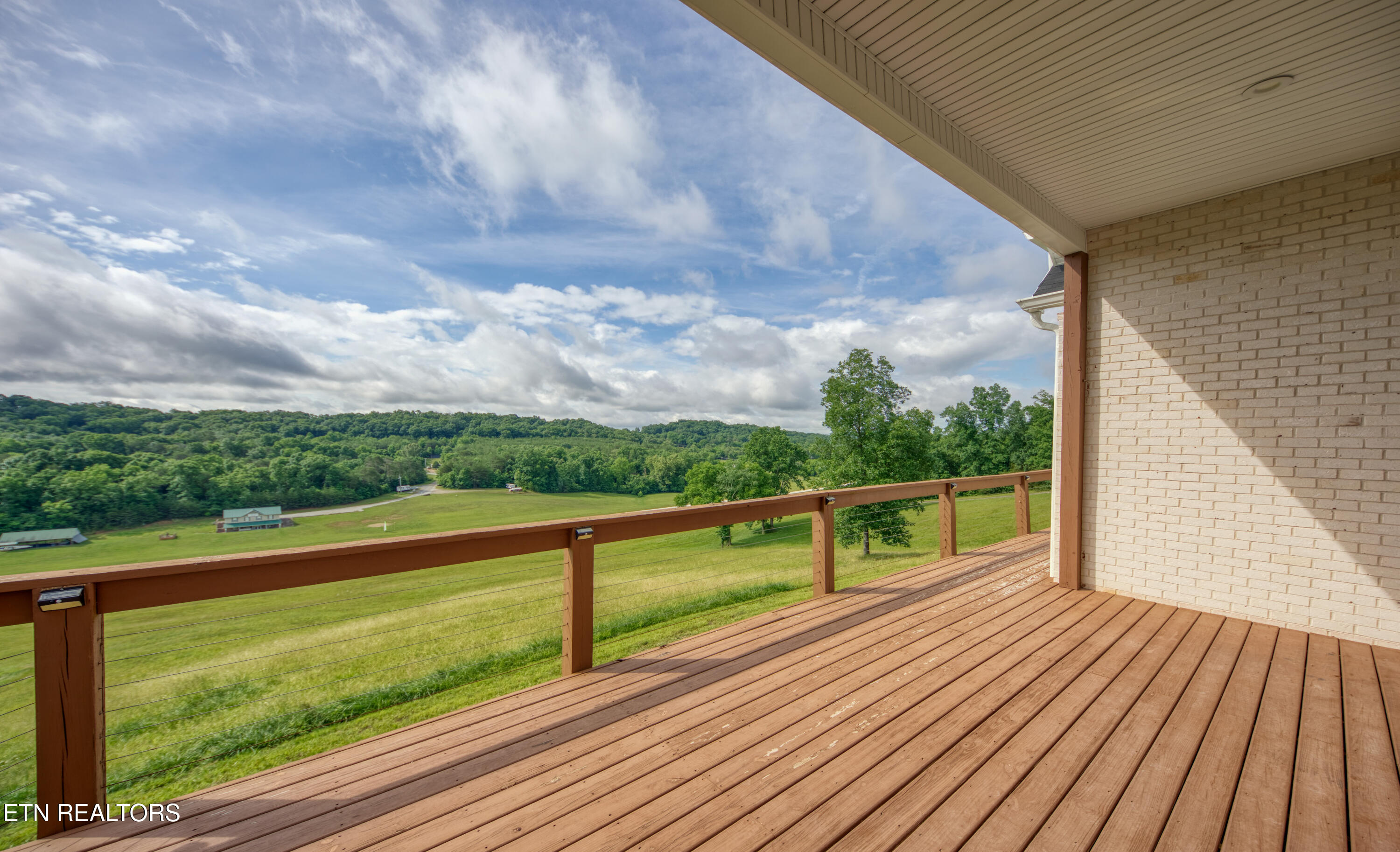 1110 Dalton Road Dandridge, TN 37725 - Photo 7 of 57 0H3A8138_13