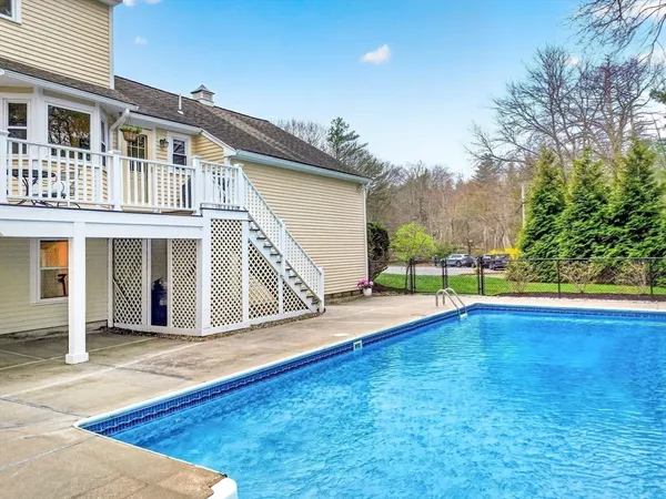 $1,275,000 | 7 Sandy Drive, Acton, MA 01720