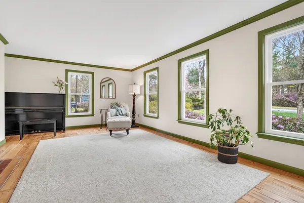$1,275,000 | 7 Sandy Drive, Acton, MA 01720