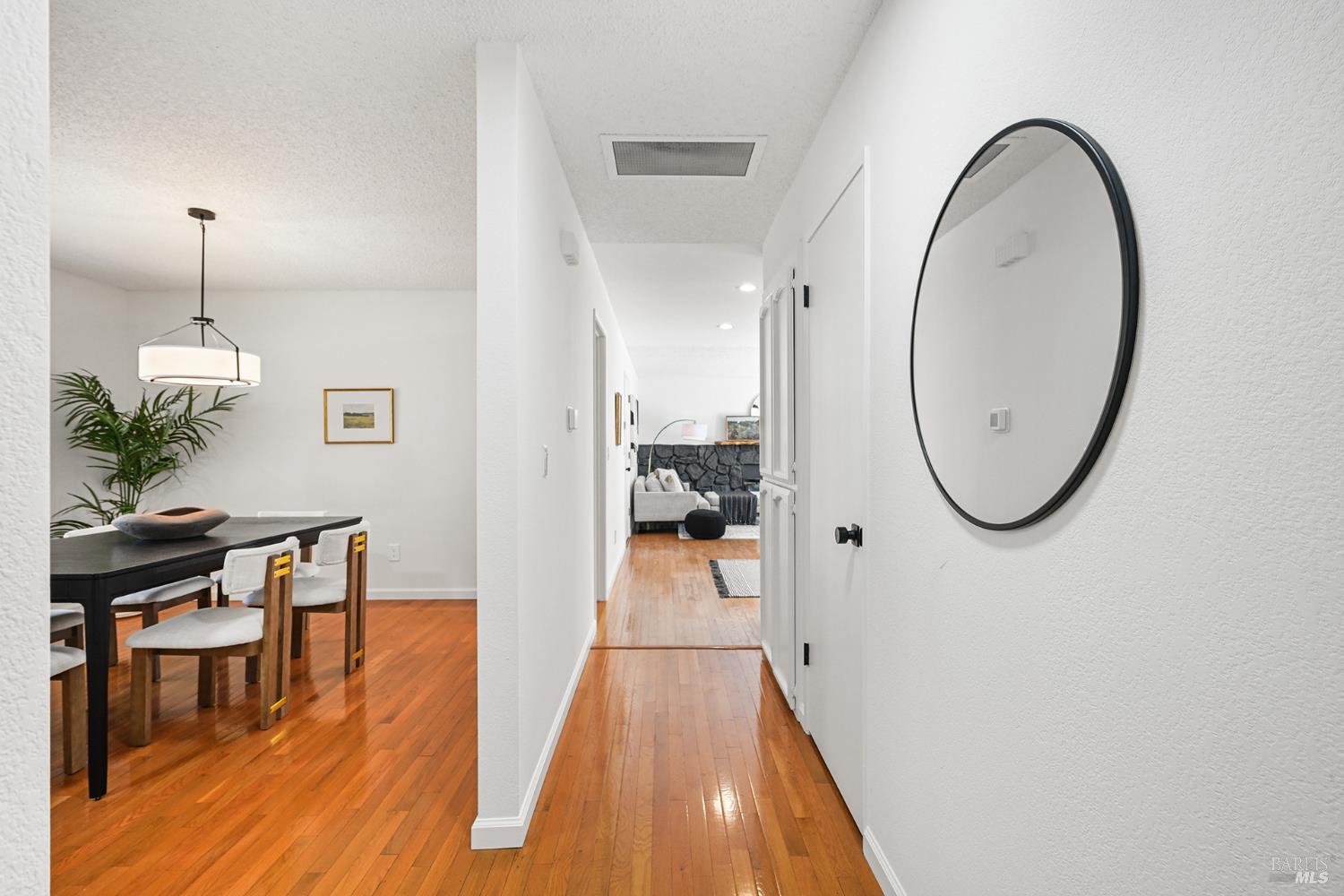 501 Firelight Drive Santa Rosa, CA 95403 - Photo 14 of 49