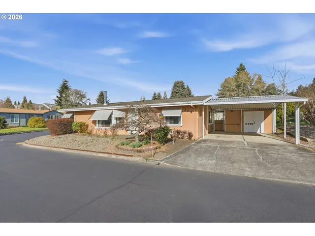 $115,000 | 100 Southwest 195th Avenue, Unit 204, Beaverton, OR 97006