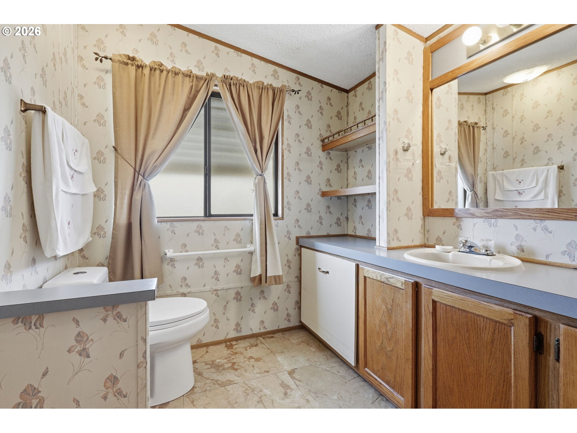 100 Southwest 195th Avenue, Unit 204 Beaverton, OR 97006 - Photo 16 of 26