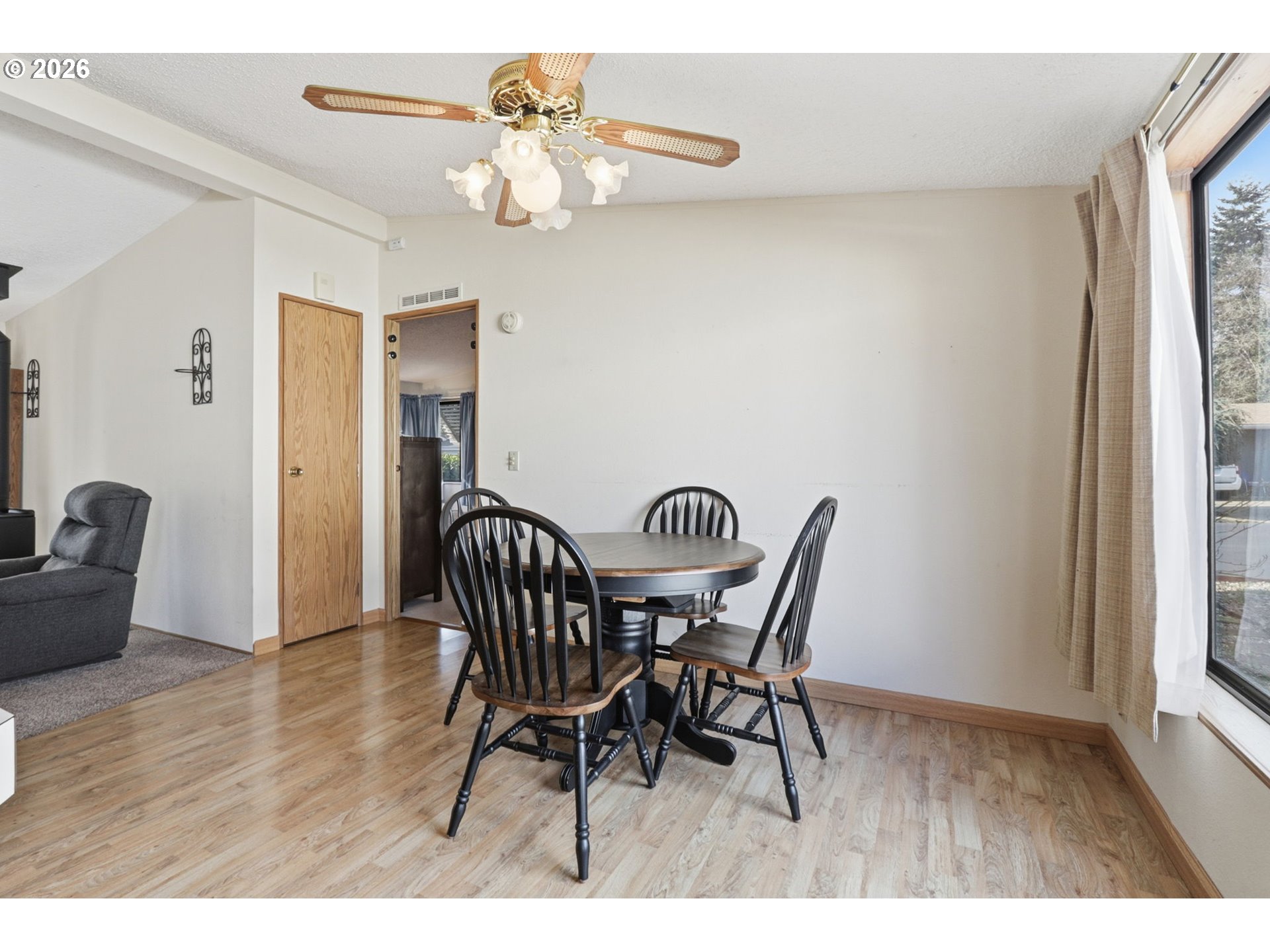 100 Southwest 195th Avenue, Unit 204 Beaverton, OR 97006 - Photo 8 of 26